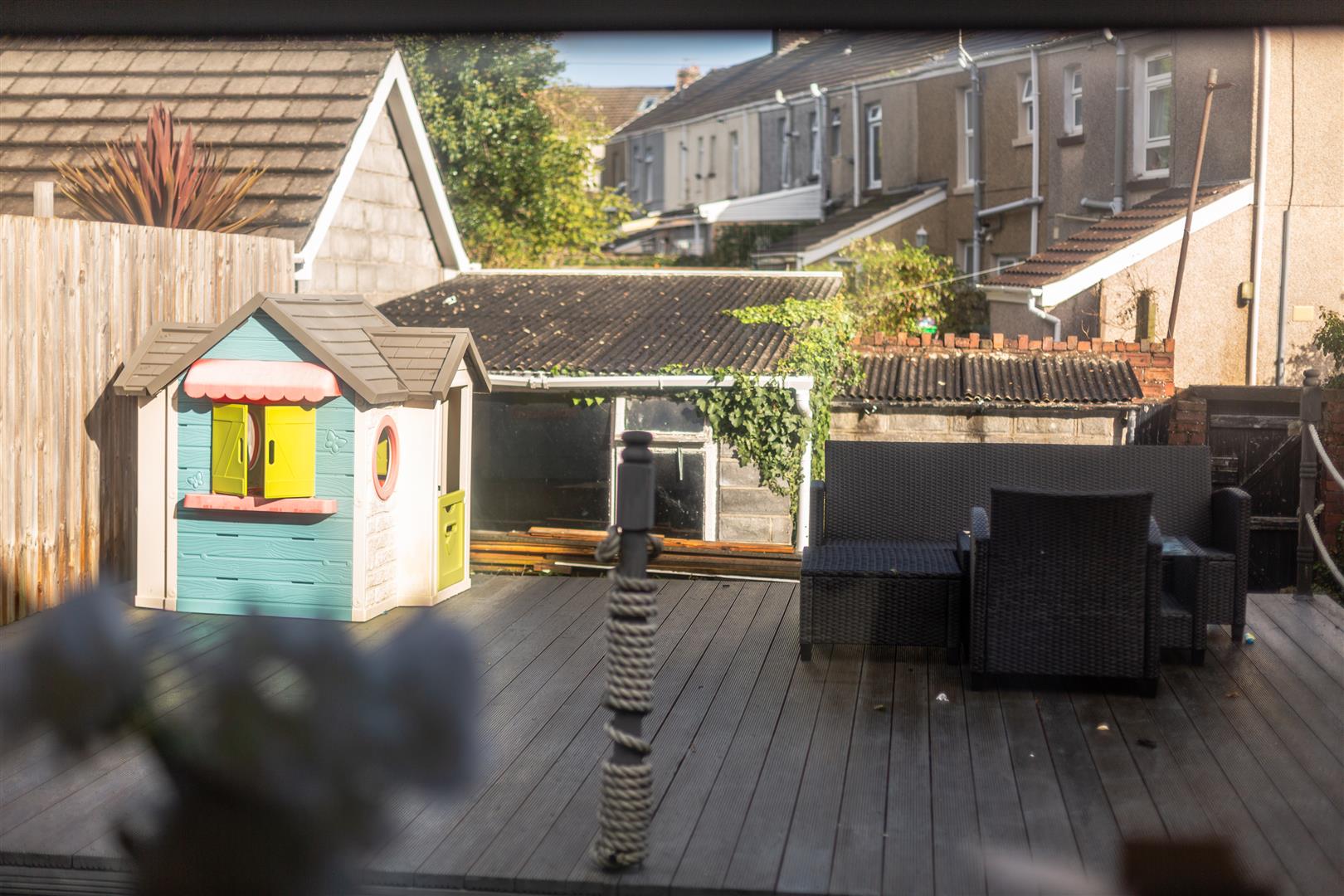 Walters Road, Llanelli, SA15 1LU